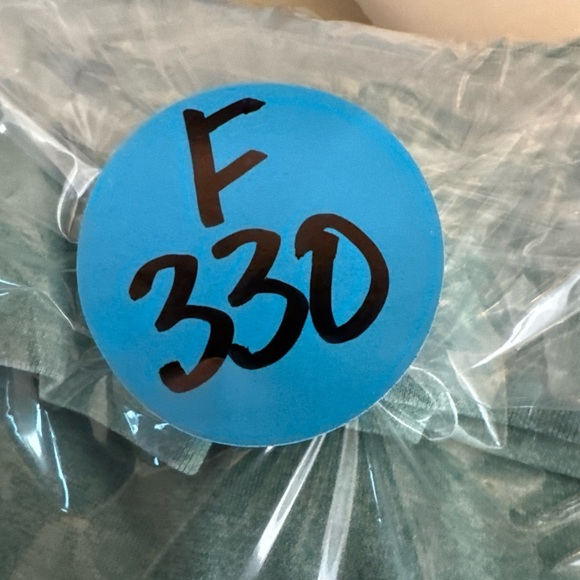 FIGS Limited Hydrogreen Underscrub Salta Seamless Long Sleeve Performance, Small - Picture 10 of 10